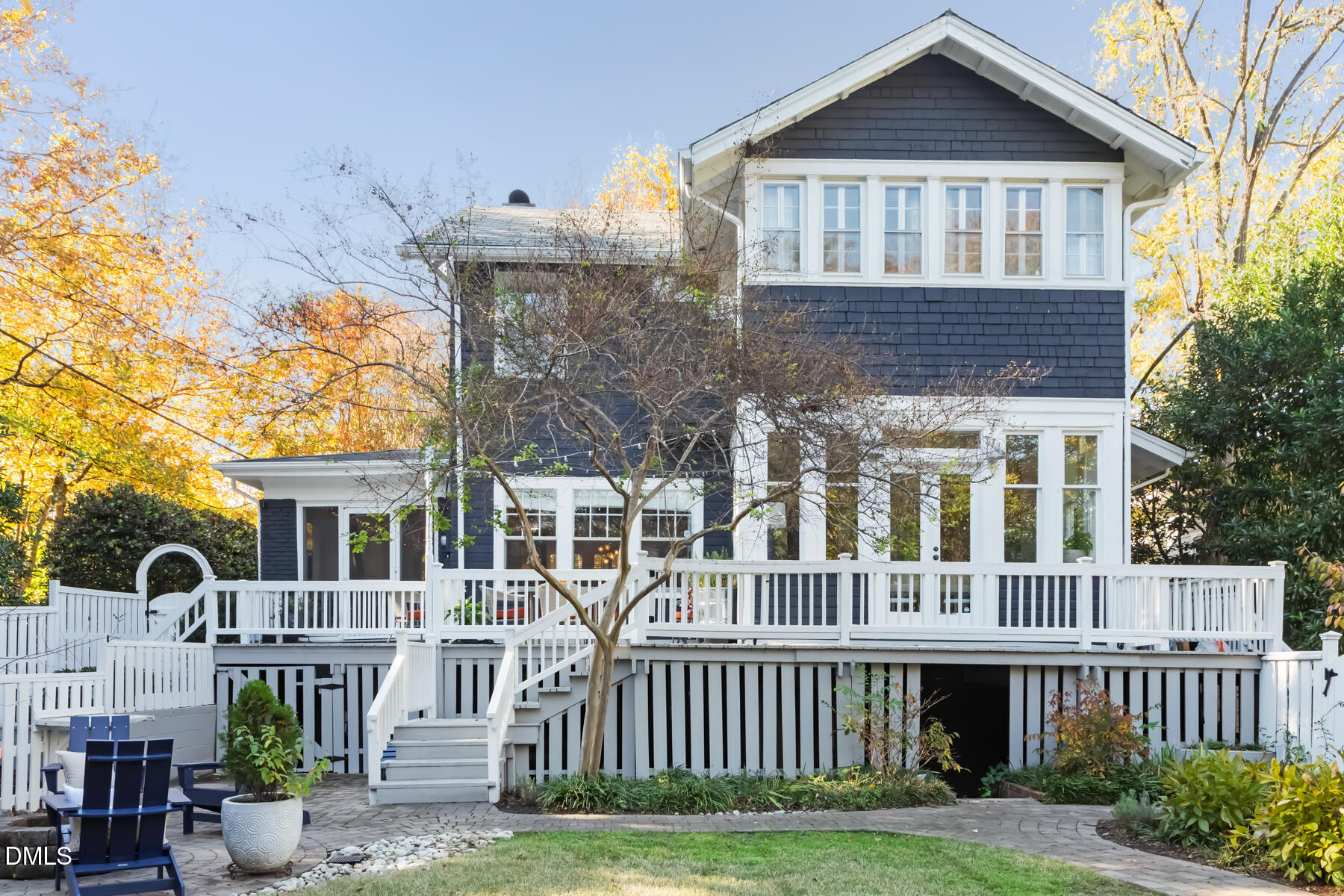 116 Hillcrest Road Raleigh, NC 27605 - Photo 32 of 34 a front view of a house with a yard