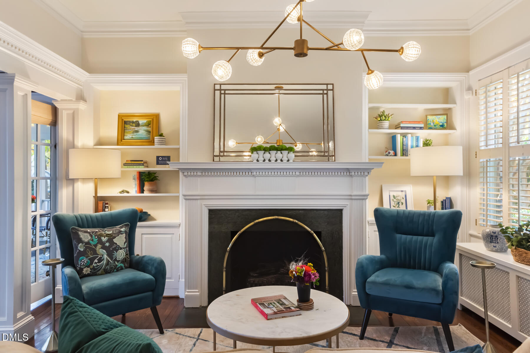 116 Hillcrest Road Raleigh, NC 27605 - Photo 4 of 34 a living room with furniture and a fireplace