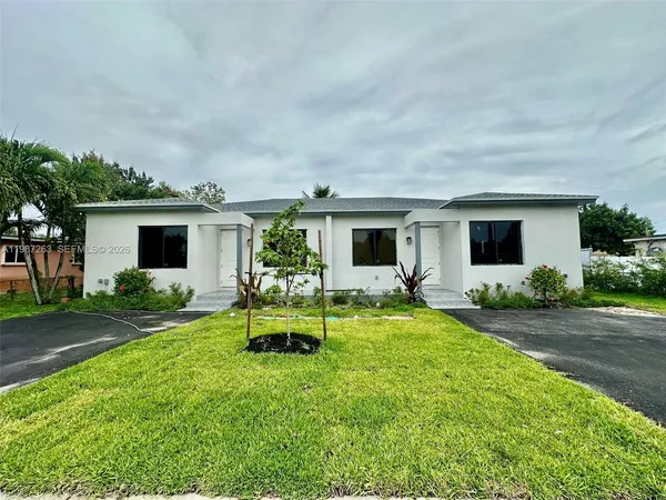 $3,500 | 2399 Northwest 105th Street, Unit 1, Miami, FL 33147
