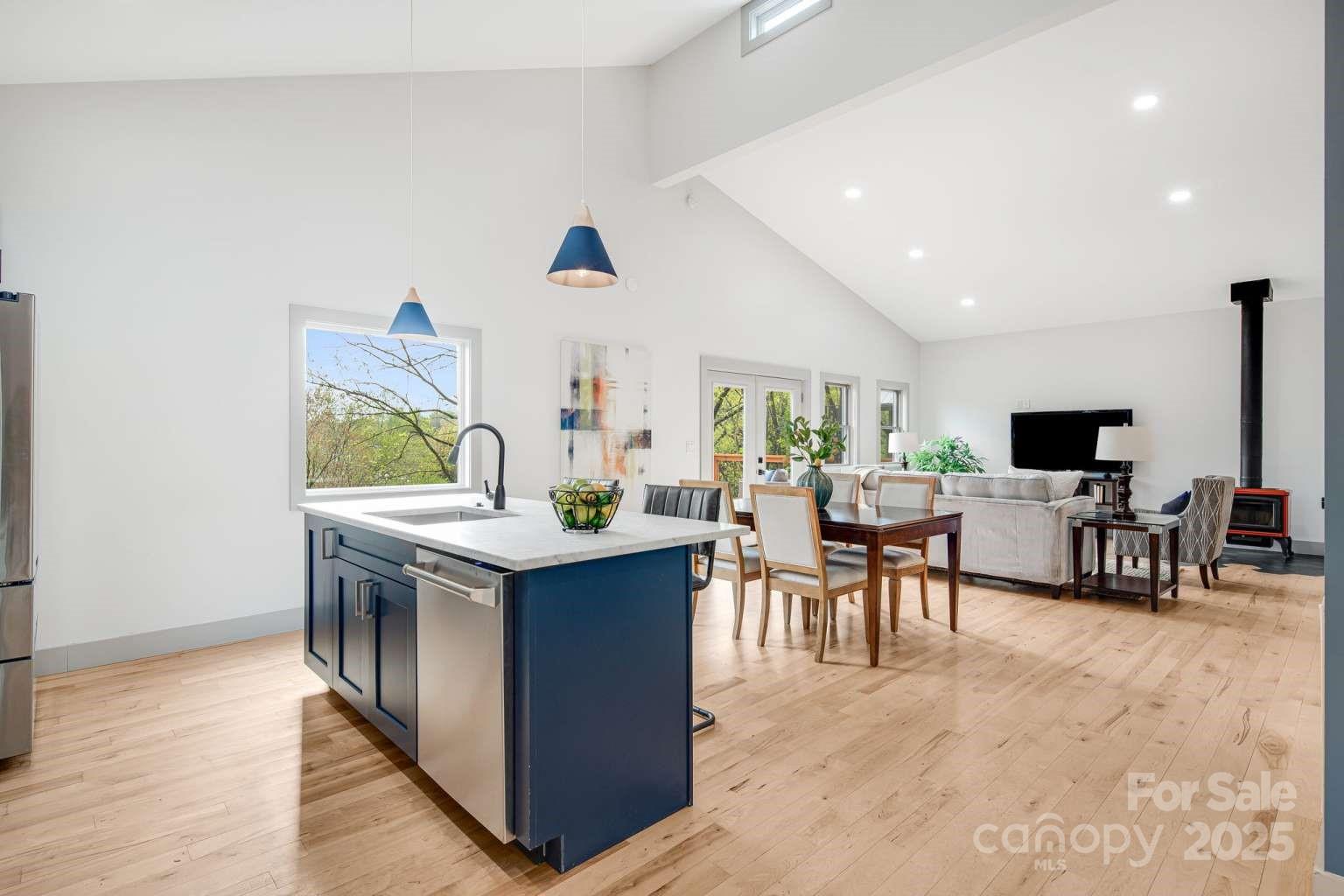 147 Laurel Loop Asheville, NC 28806 - Photo 5 of 25