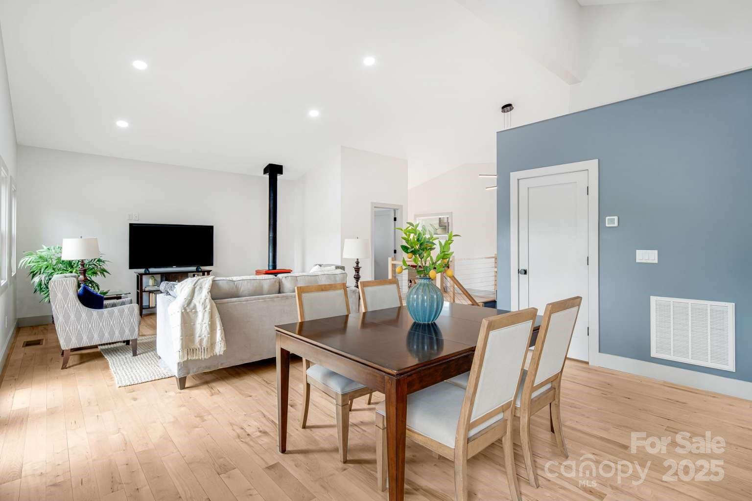 147 Laurel Loop Asheville, NC 28806 - Photo 9 of 25