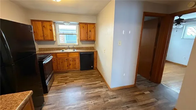 $1,350 | 22 Adrian Avenue, Unit 2, Pittsburgh, PA 15229