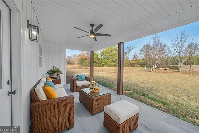 $319,900 | 1562 Lexington Drive, Dublin, GA 31021