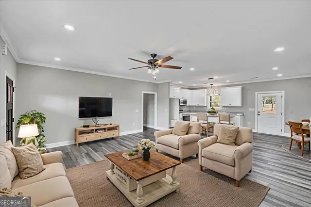 $319,900 | 1562 Lexington Drive, Dublin, GA 31021