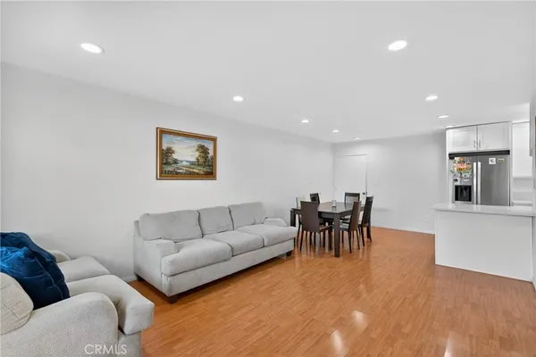 $388,000 | 7826 Laurel Canyon Boulevard, Unit 17, North Hollywood, CA 91605