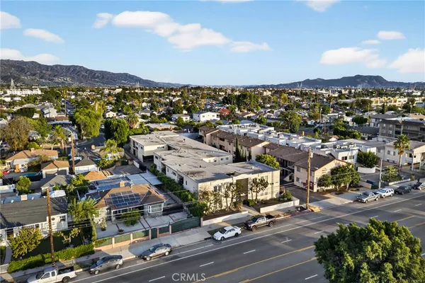 $388,000 | 7826 Laurel Canyon Boulevard, Unit 17, North Hollywood, CA 91605