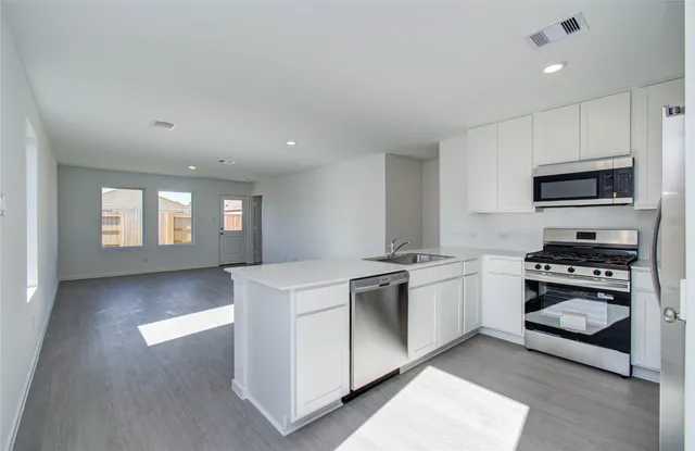 $1,850 | 9011 Cape Birdland Drive, Baytown, TX 77521