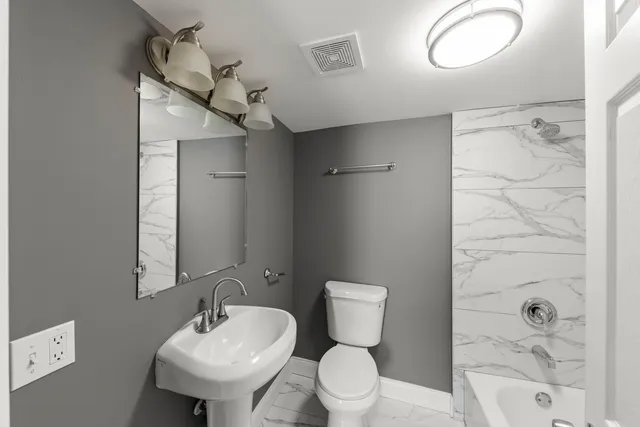 $189,000 | 12012 South Michigan Avenue, Chicago, IL 60628