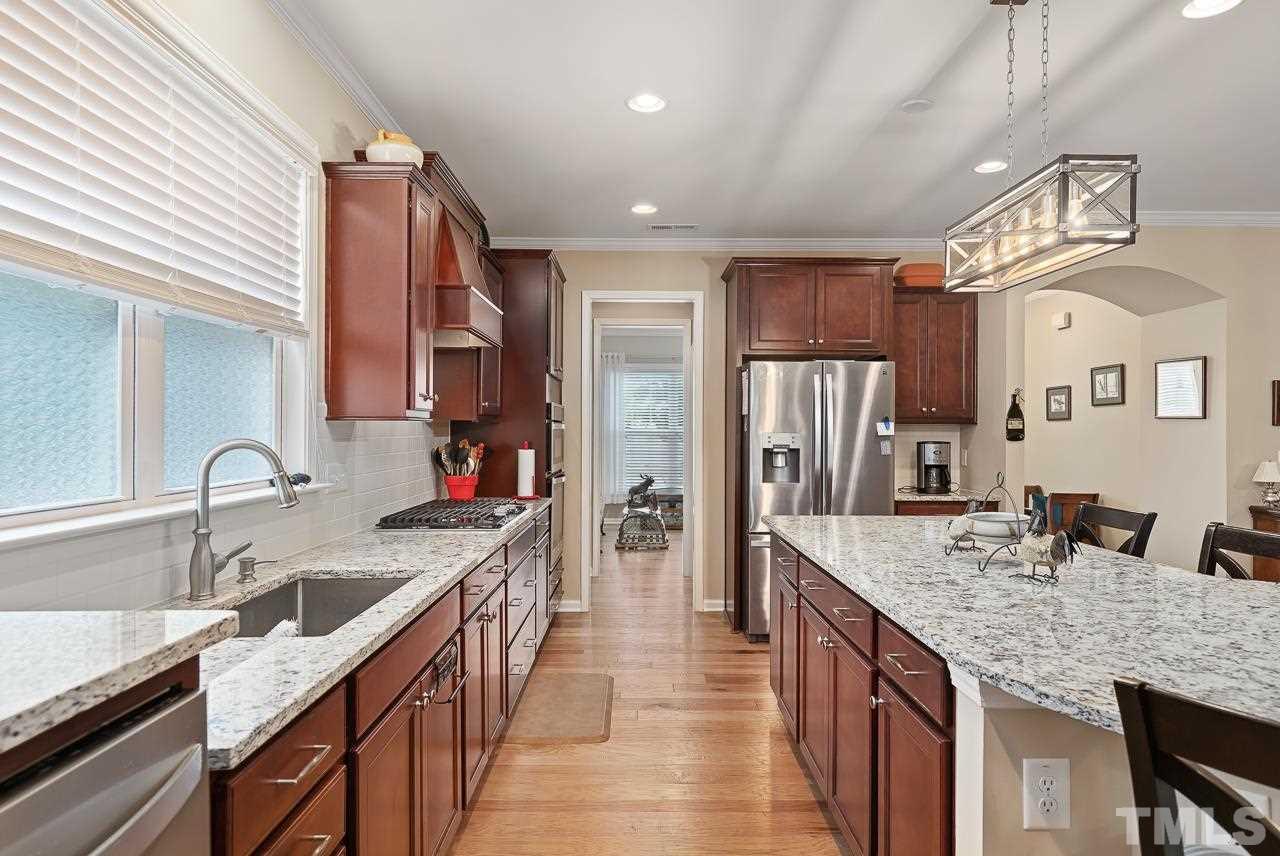 613 Tuttle Road Durham, NC 27703 - Photo 7 of 30 Gallery Image 7