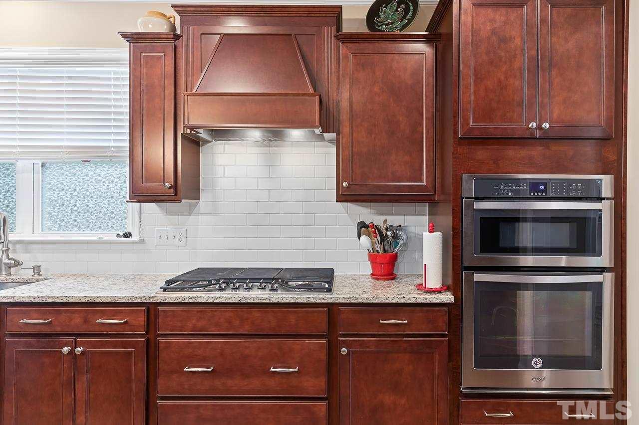 613 Tuttle Road Durham, NC 27703 - Photo 8 of 30 Gallery Image 8