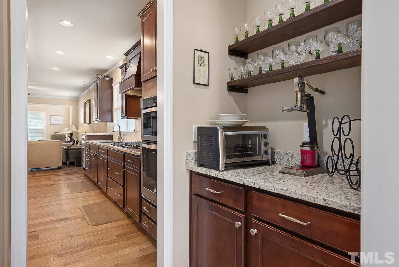 613 Tuttle Road Durham, NC 27703 - Photo 10 of 30 Gallery Image 10