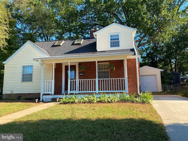 $445,000 | 5703 Hamilton Street, Hyattsville, MD 20781