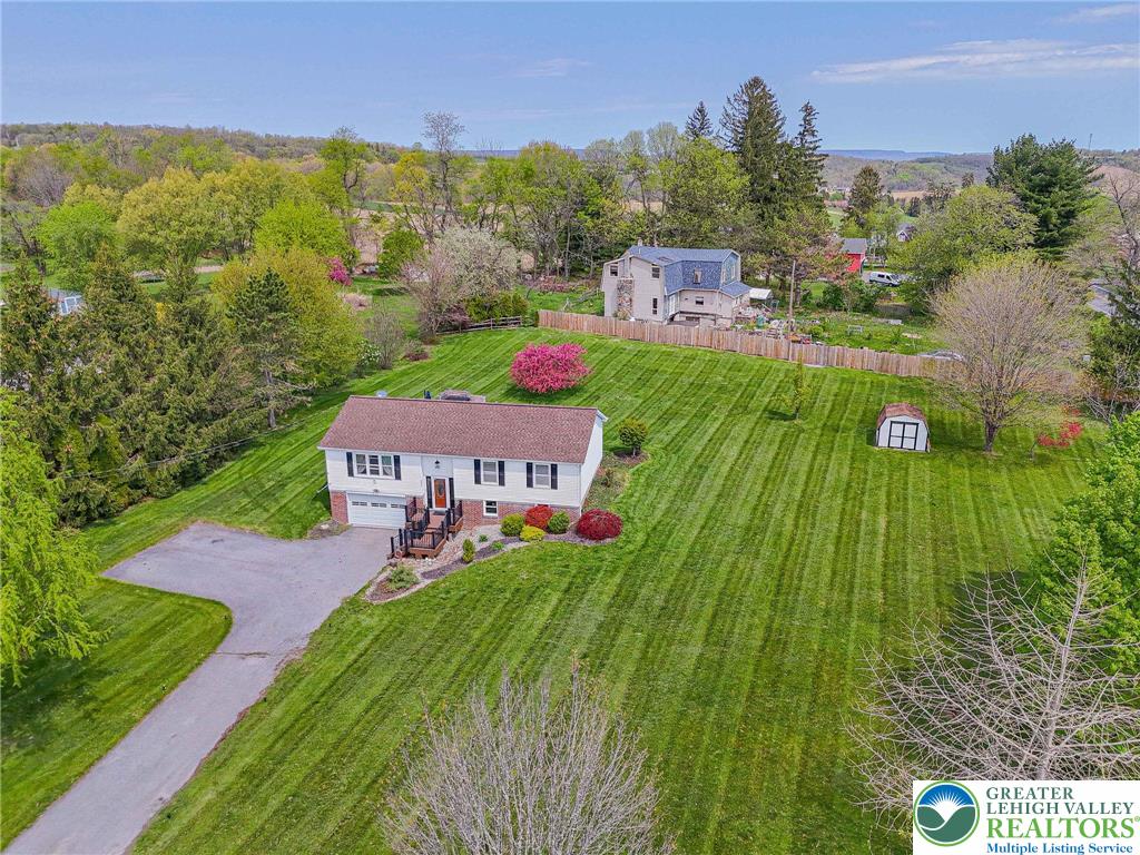 9454 Jacktown Road Bangor, PA 18013 - Photo 7 of 52