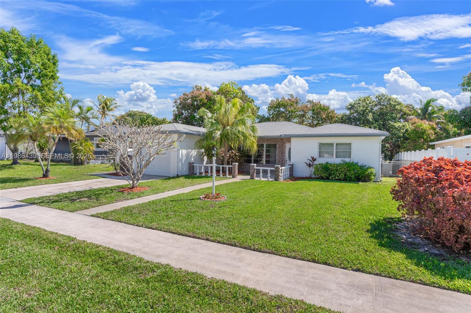 815 Southwest 50th Terrace Margate, FL 33068 - Photo 2 of 40