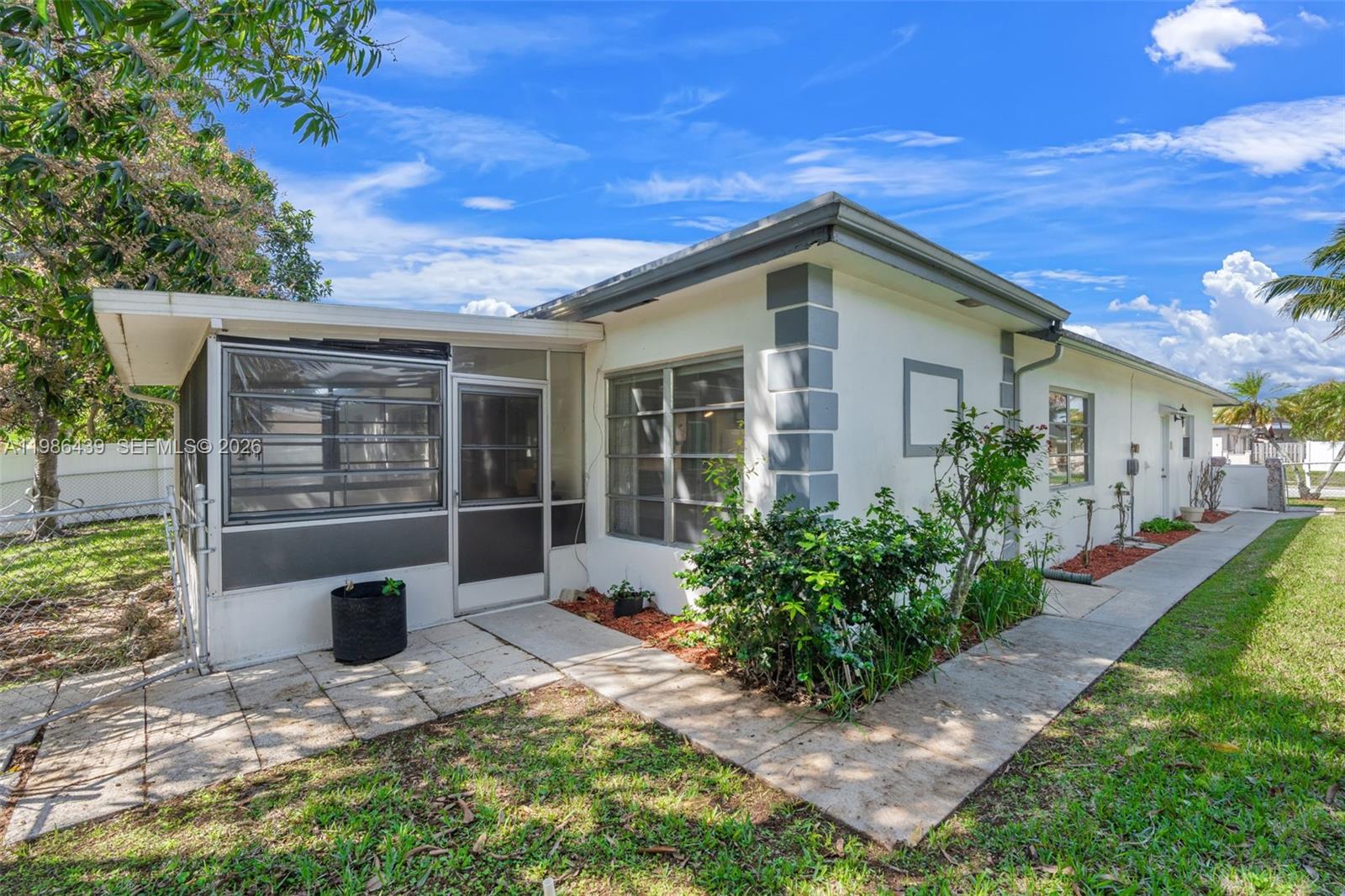 815 Southwest 50th Terrace Margate, FL 33068 - Photo 28 of 40