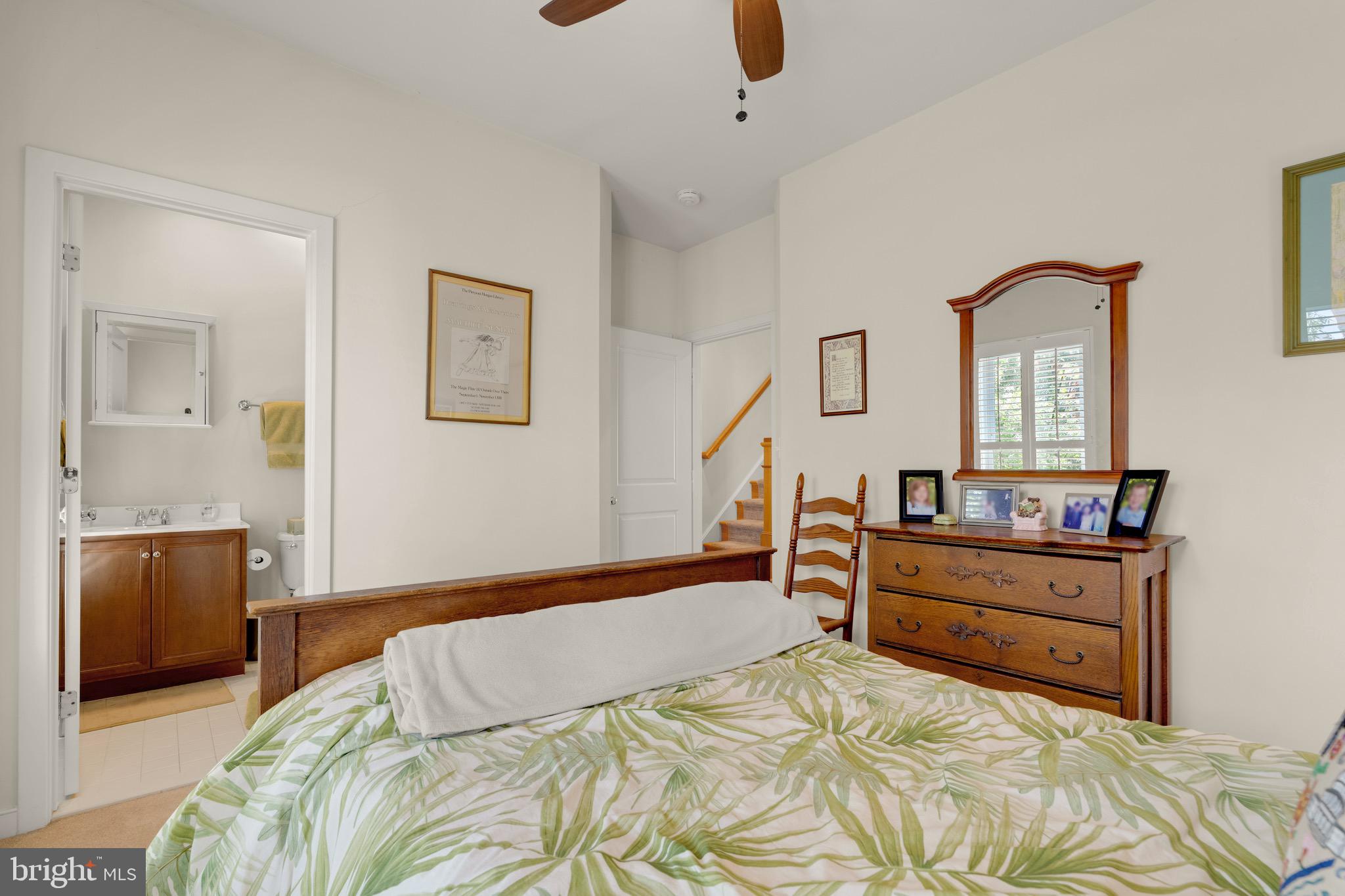 1011 3rd Place Southeast Washington, DC 20003 - Photo 22 of 30