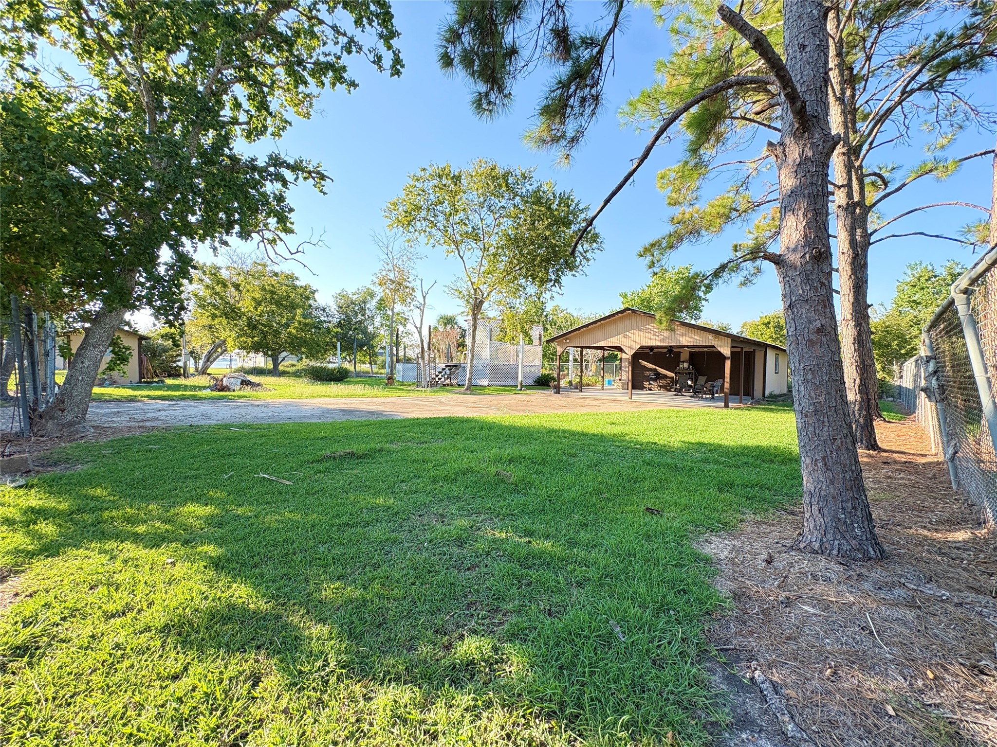 182 Smith Road Palacios, TX 77465 - Photo 14 of 26