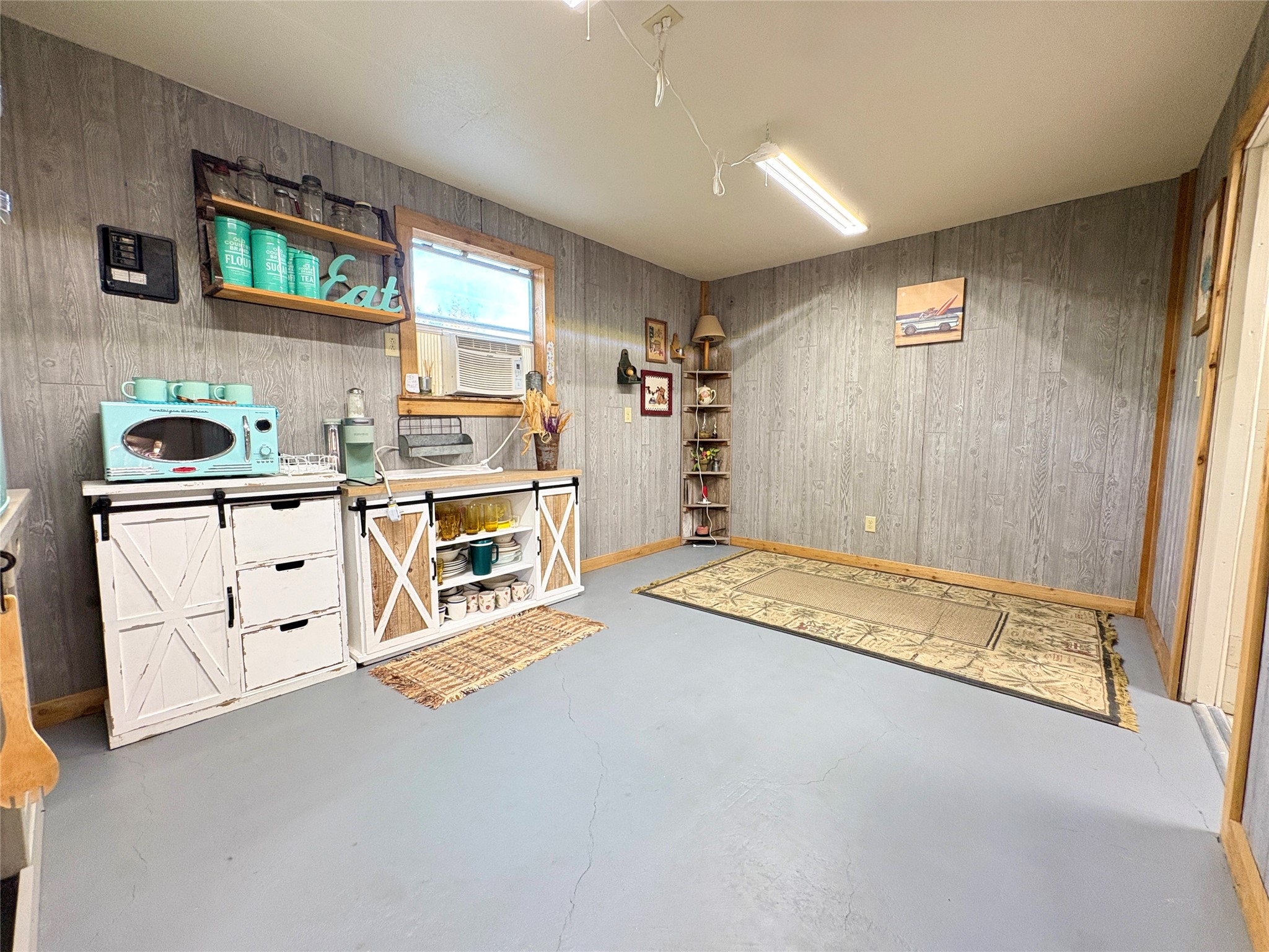 182 Smith Road Palacios, TX 77465 - Photo 10 of 26