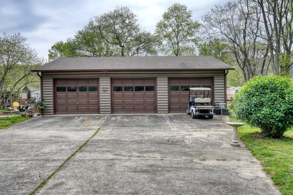 1908 Riverside Drive Hiawassee, GA 30546 - Photo 17 of 75