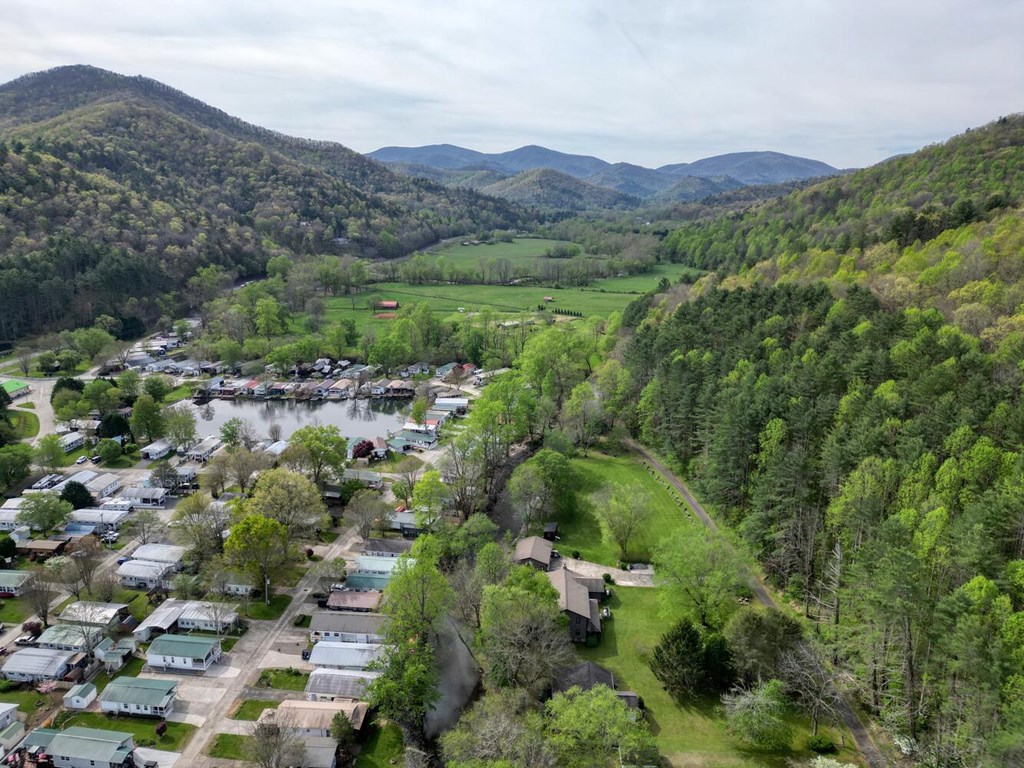 1908 Riverside Drive Hiawassee, GA 30546 - Photo 73 of 75