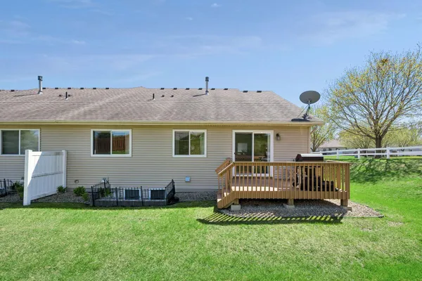$380,000 | 214 Sundance Ridge, Buffalo, MN 55313