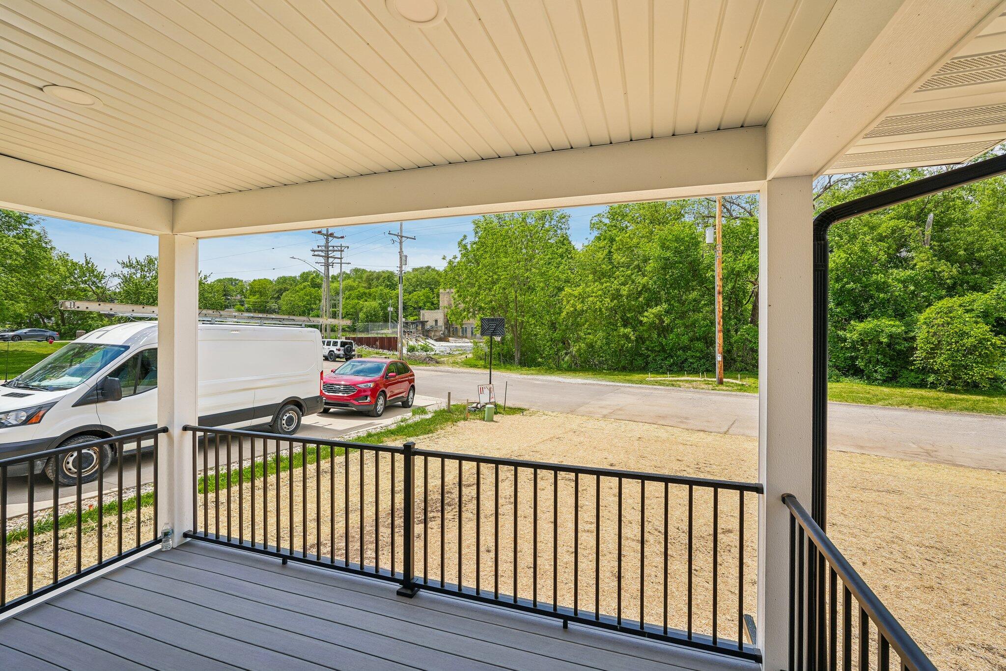 313 Front Street Watertown, WI 53094 - Photo 33 of 39 35