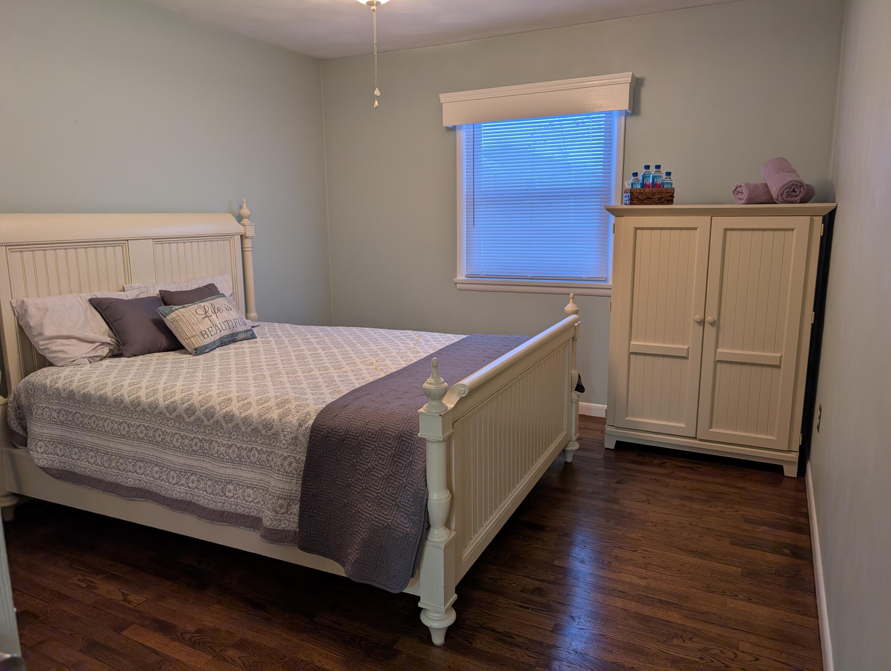 7030 North Maple Drive Coloma, MI 49038 - Photo 11 of 66 1000003525