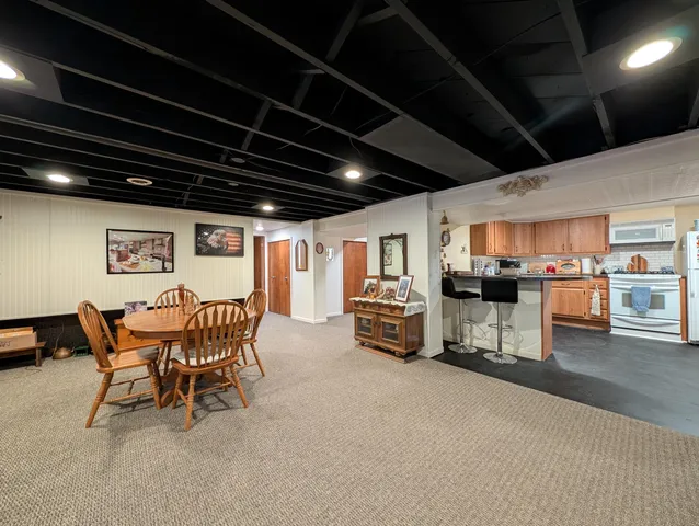 $859,000 | 7030 North Maple Drive, Coloma, MI 49038