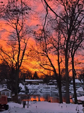 $859,000 | 7030 North Maple Drive, Coloma, MI 49038