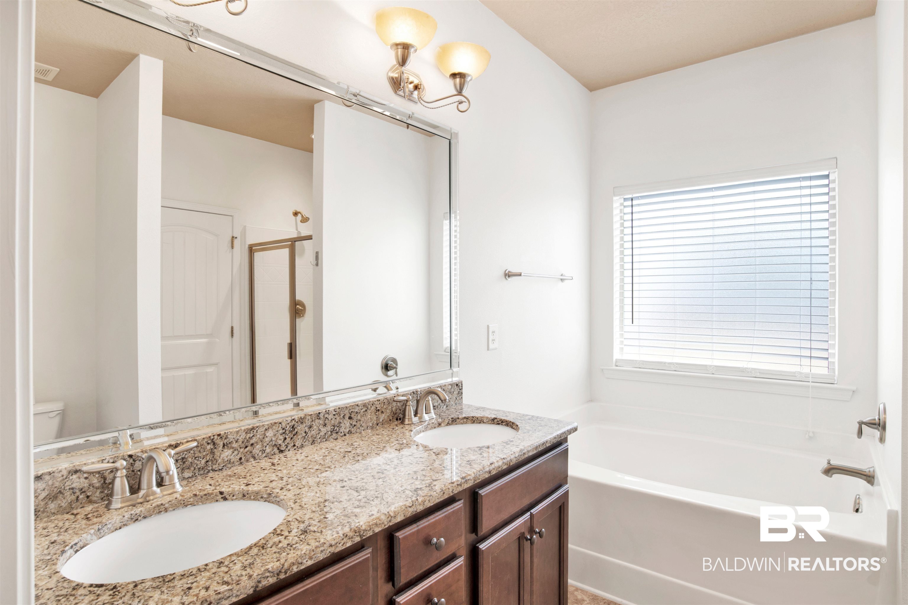 10638 Orkney Way Daphne, AL 36527 - Photo 16 of 28