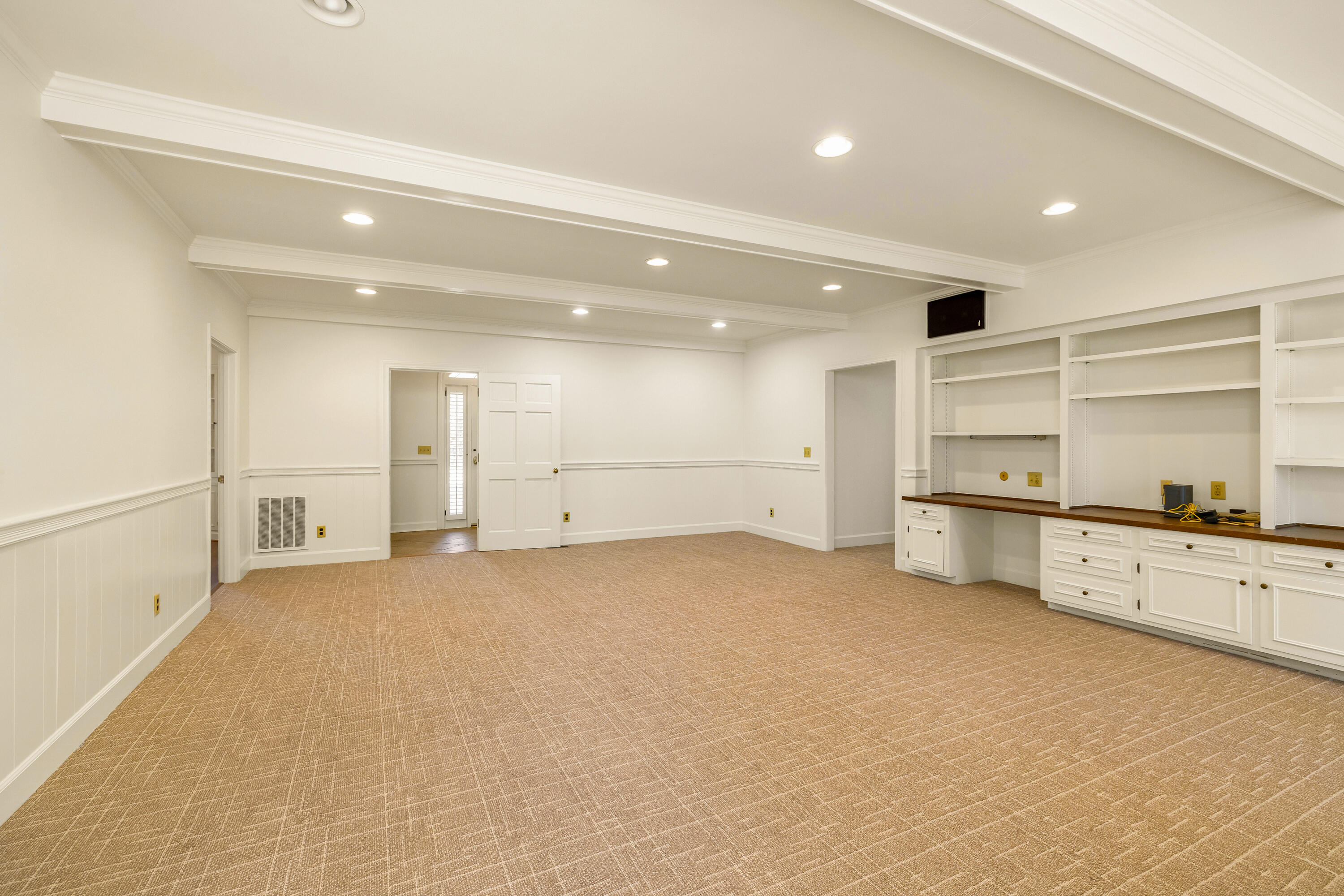 961 Club Lane Sumter, SC 29154 - Photo 6 of 46