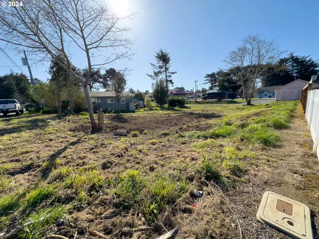 $84,500 | 1st Street Southeast, Unit 7801, Bandon, OR 97411