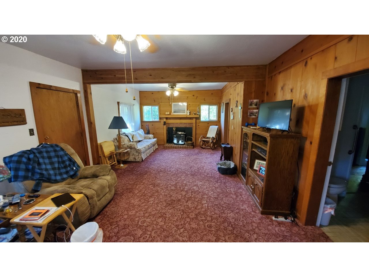 2287 North Myrtle Road Myrtle Creek, OR 97457 - Photo 3 of 10 Gallery Image 3