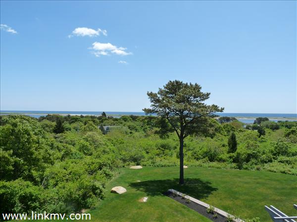 275 S Road Chilmark, MA 02535 - Photo 7 of 55 http://d1qzqeyxiitrap.cloudfront.net/photos/23264/600/226f5a7b.jpg