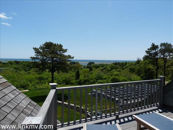 275 S Road Chilmark, MA 02535 - Photo 10 of 55 http://d1qzqeyxiitrap.cloudfront.net/photos/23264/600/02ca248c.jpg