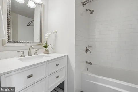 $769,000 | 9932 Longford Court, Vienna, VA 22181