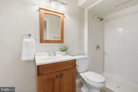 $769,000 | 9932 Longford Court, Vienna, VA 22181