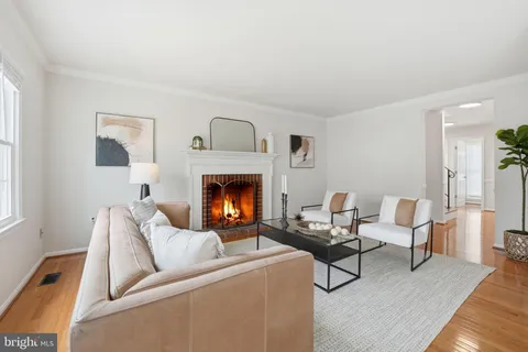 $769,000 | 9932 Longford Court, Vienna, VA 22181