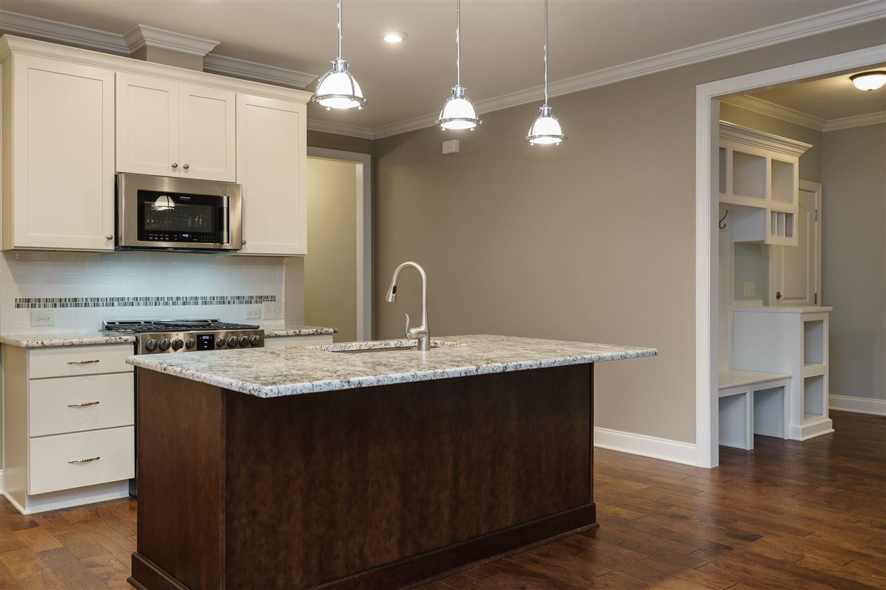 337 Liberty Star Road, Unit 353 Wendell, NC 27591 - Photo 7 of 25 Kitchen of a Similar Home