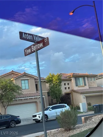 $398,000 | 696 Yew Barrow Court, Henderson, NV 89011