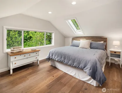 $1,395,550 | 26321 Pillsbury Road Southwest, Vashon, WA 98070