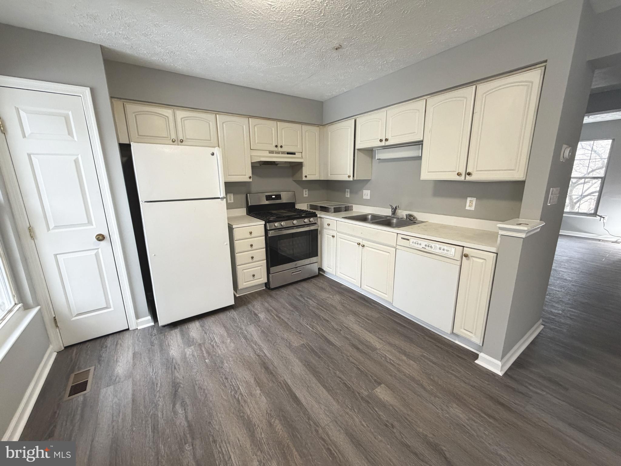 8624 Mayaone Street Laurel, MD 20724 - Photo 6 of 15