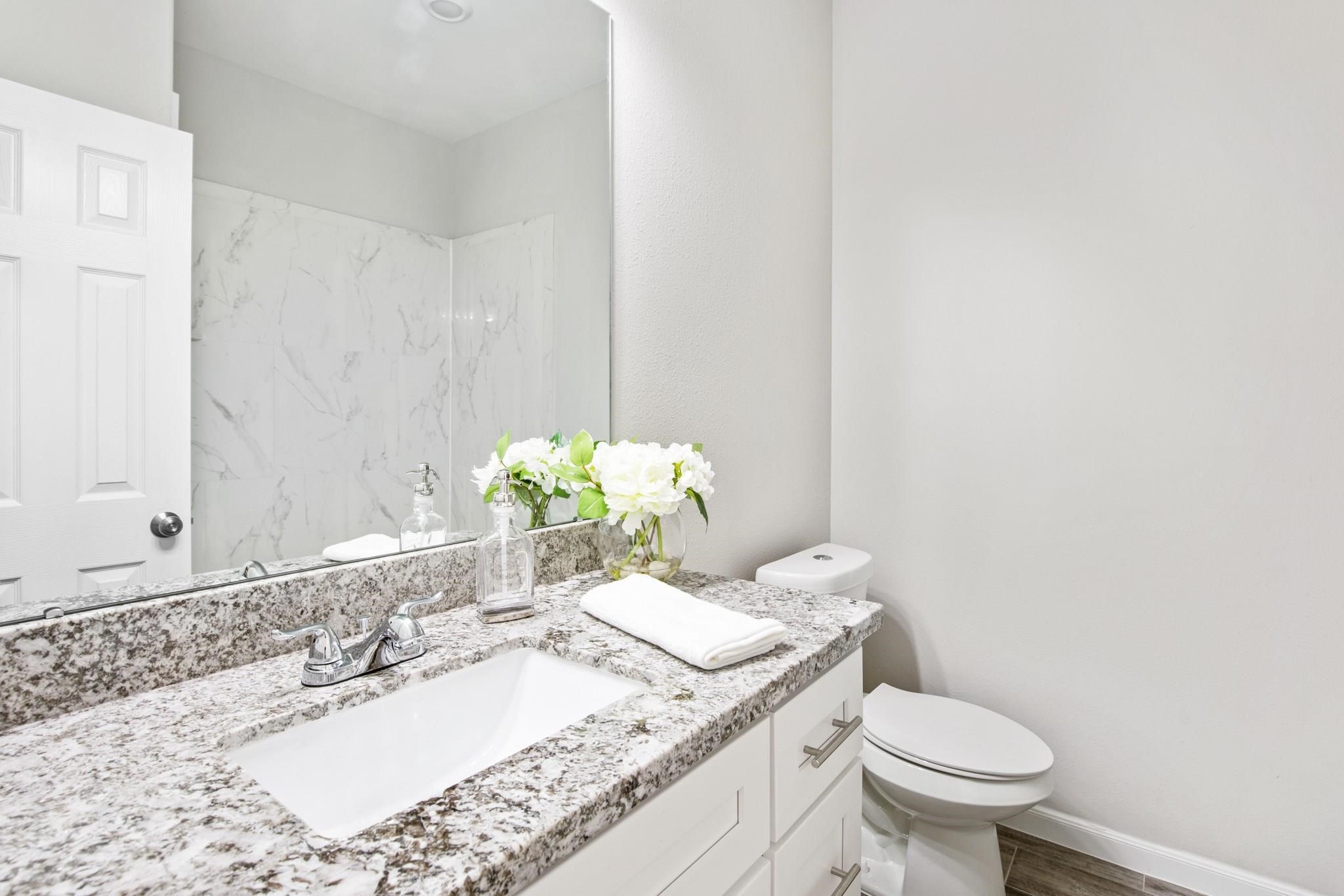 5911 Westover Street Houston, TX 77033 - Photo 15 of 21