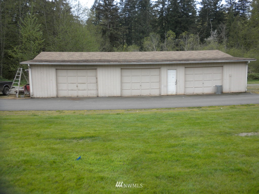 30402 Thomas Road Southeast Kent, WA 98042 - Photo 14 of 14