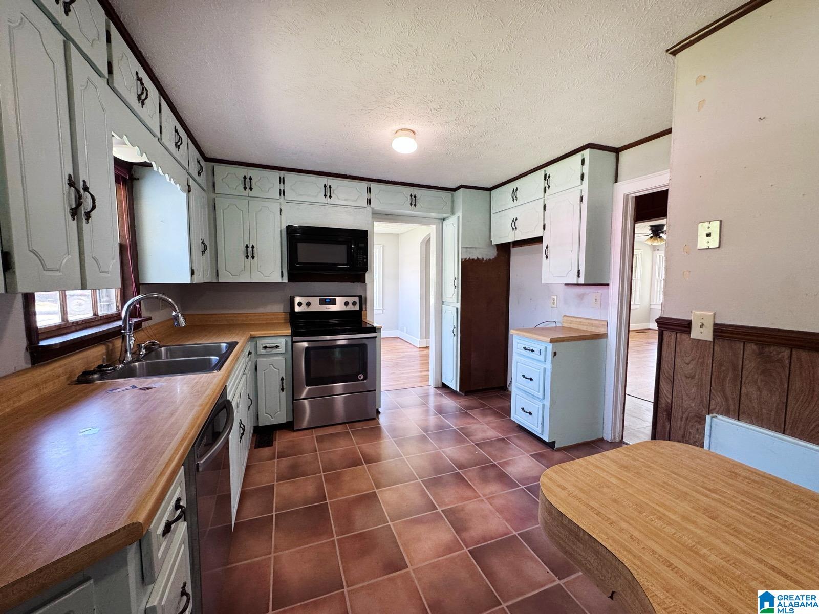 3701 Roy Webb Road Jacksonville, AL 36265 - Photo 4 of 14