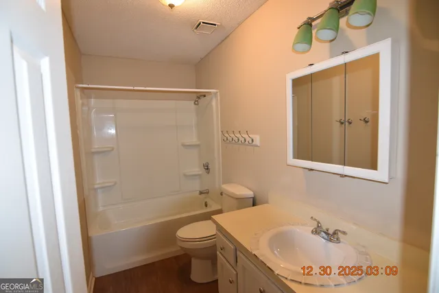 $2,000 | 26 Mallard Pointe Drive, Woodbine, GA 31569