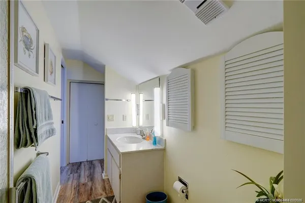 $3,500 | 310 Golfview Circle, Unit 310, Jensen Beach, FL 34957