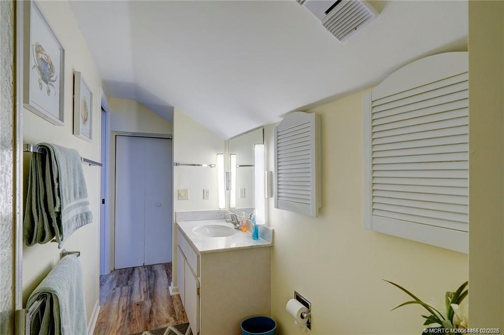 310 Golfview Circle, Unit 310 Jensen Beach, FL 34957 - Photo 16 of 24