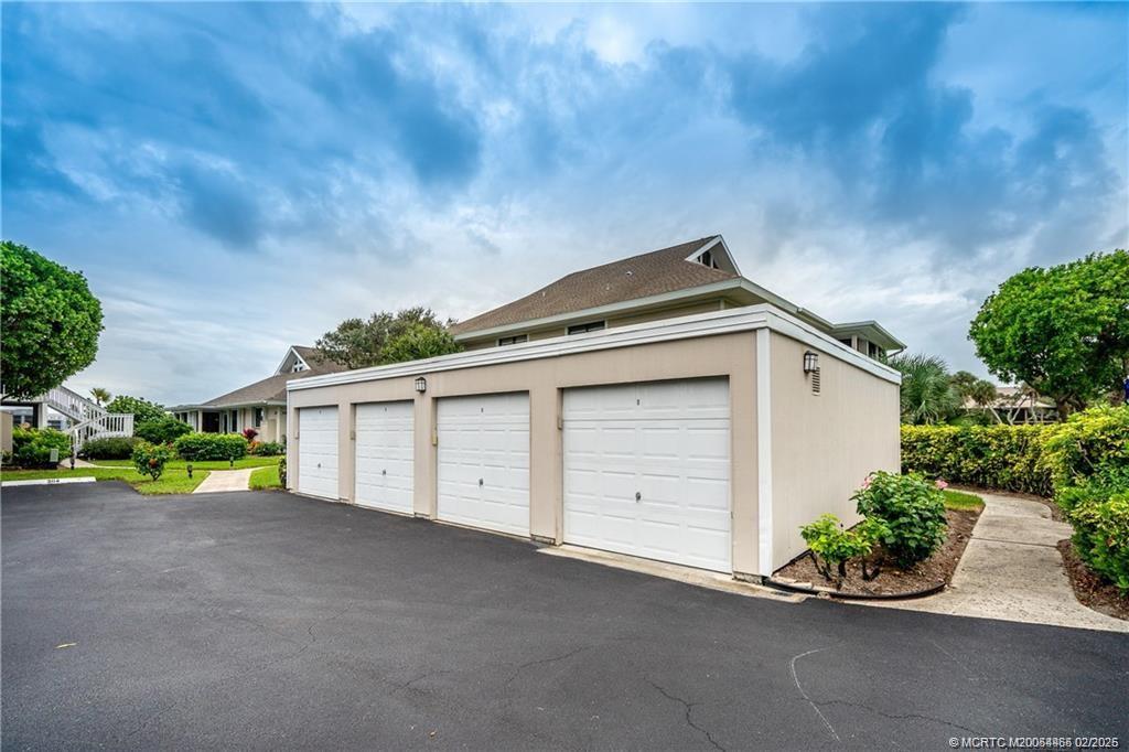 310 Golfview Circle, Unit 310 Jensen Beach, FL 34957 - Photo 20 of 24
