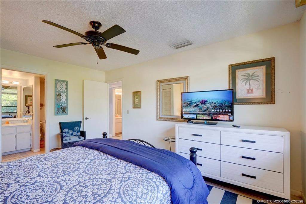 310 Golfview Circle, Unit 310 Jensen Beach, FL 34957 - Photo 7 of 24